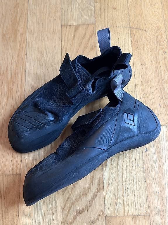 Black Diamond Scarpe da uomo: Black Diamond Shadow Climbing Shoes – Nuovo (secondo la descrizione) da Zürich venduto da t_and