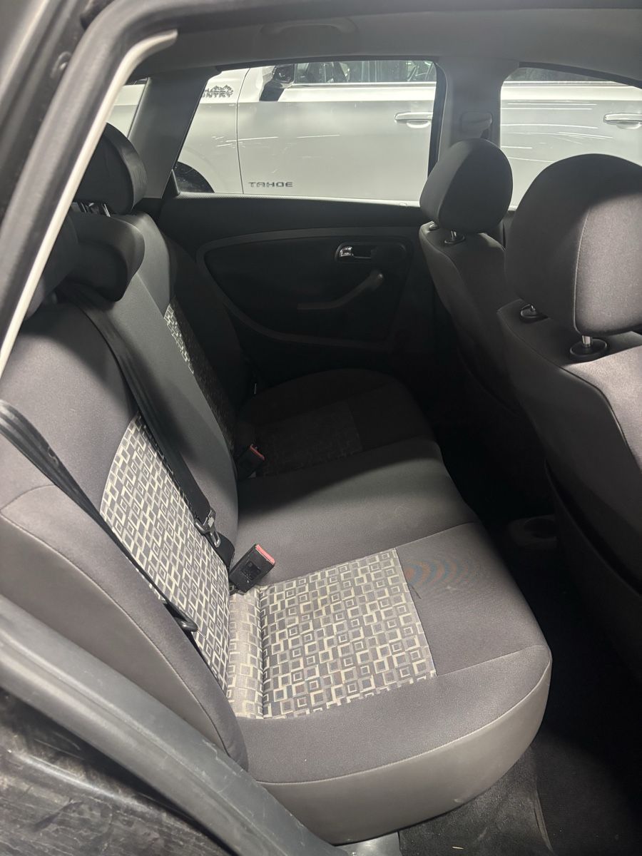 Seat Automobili: Seat Ibiza mit Rest MFK – Usato da Bäriswil BE venduto da rac_7w5c 4