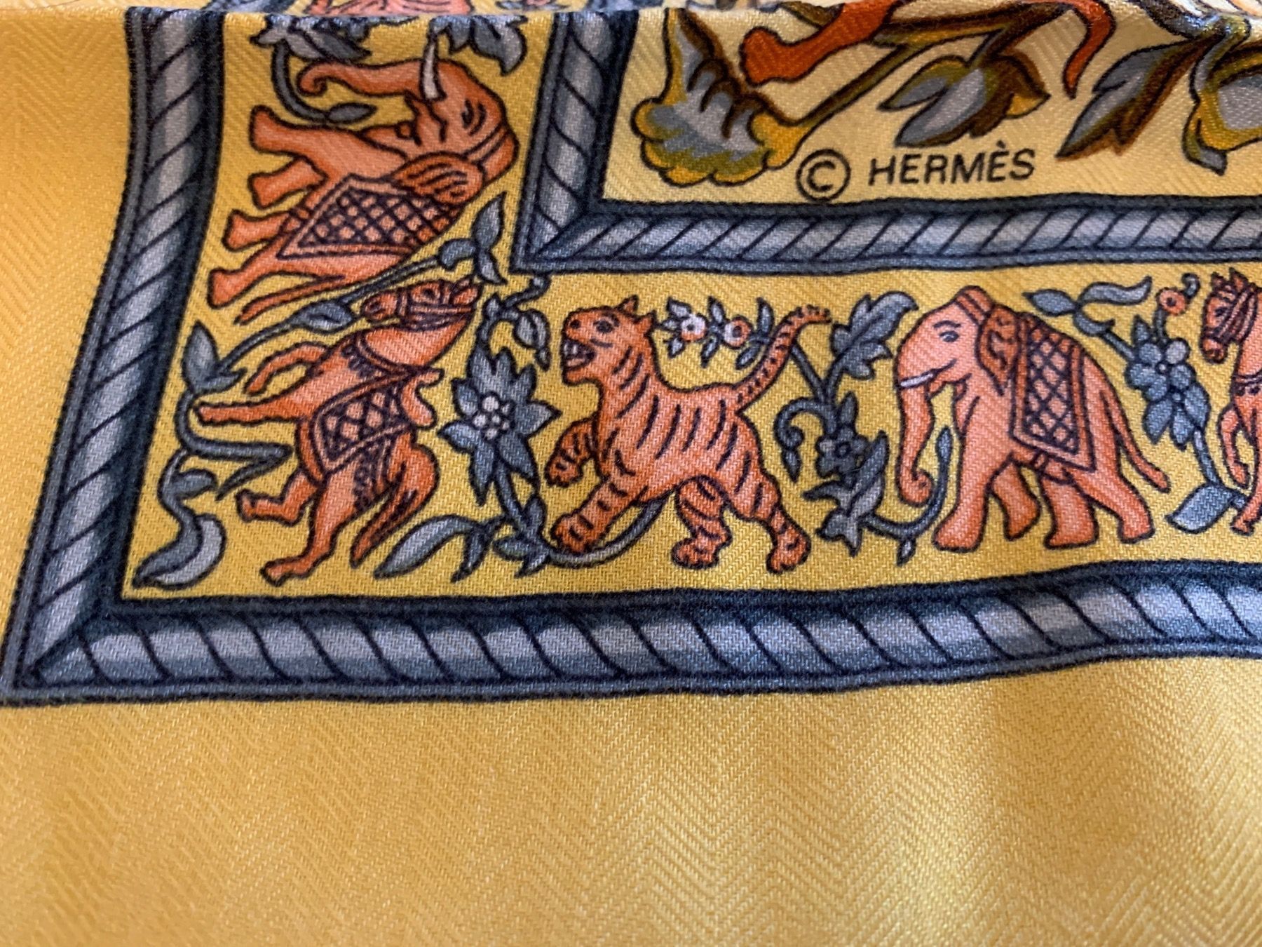 Hermès Foulards, Tücher & Schals: HERMÈS 140, Kaschmir Schal Vintage – Gebraucht aus Bützberg von Alexaborn 1