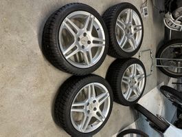 4x Pirelli Winterpneus komplett mit Alu-Felgen - 205/45/R17