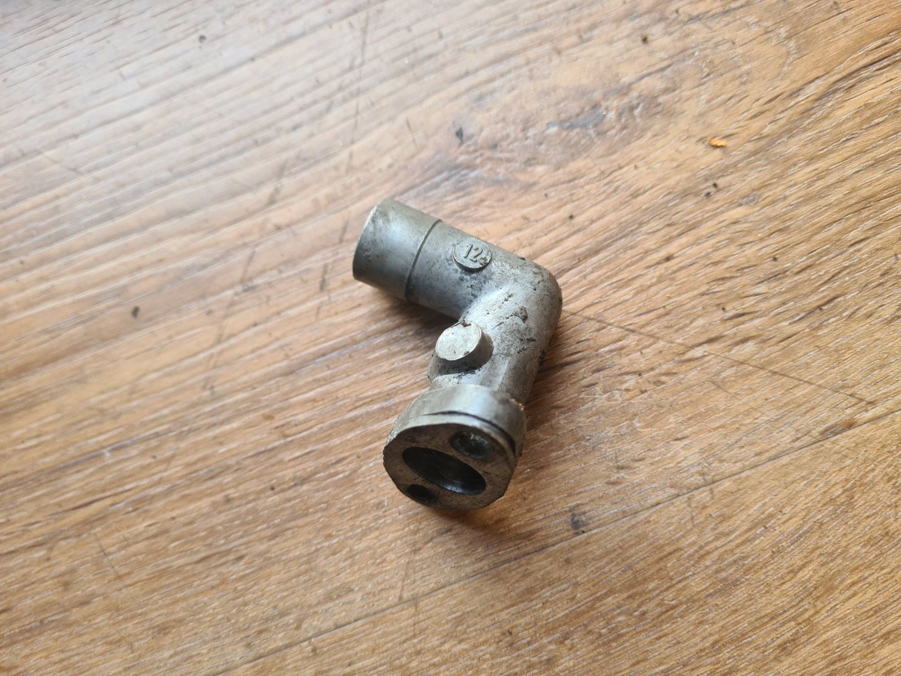 Puch Ciclomotori: Ansaugstutzen Puch Maxi S/N E50 ca.15mm – Usato da frümsen venduto da Sailem