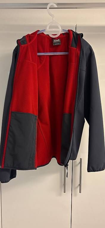 Giacche: Jacke Jack Wolfskin – Usato da Birsfelden venduto da corinne4127 1