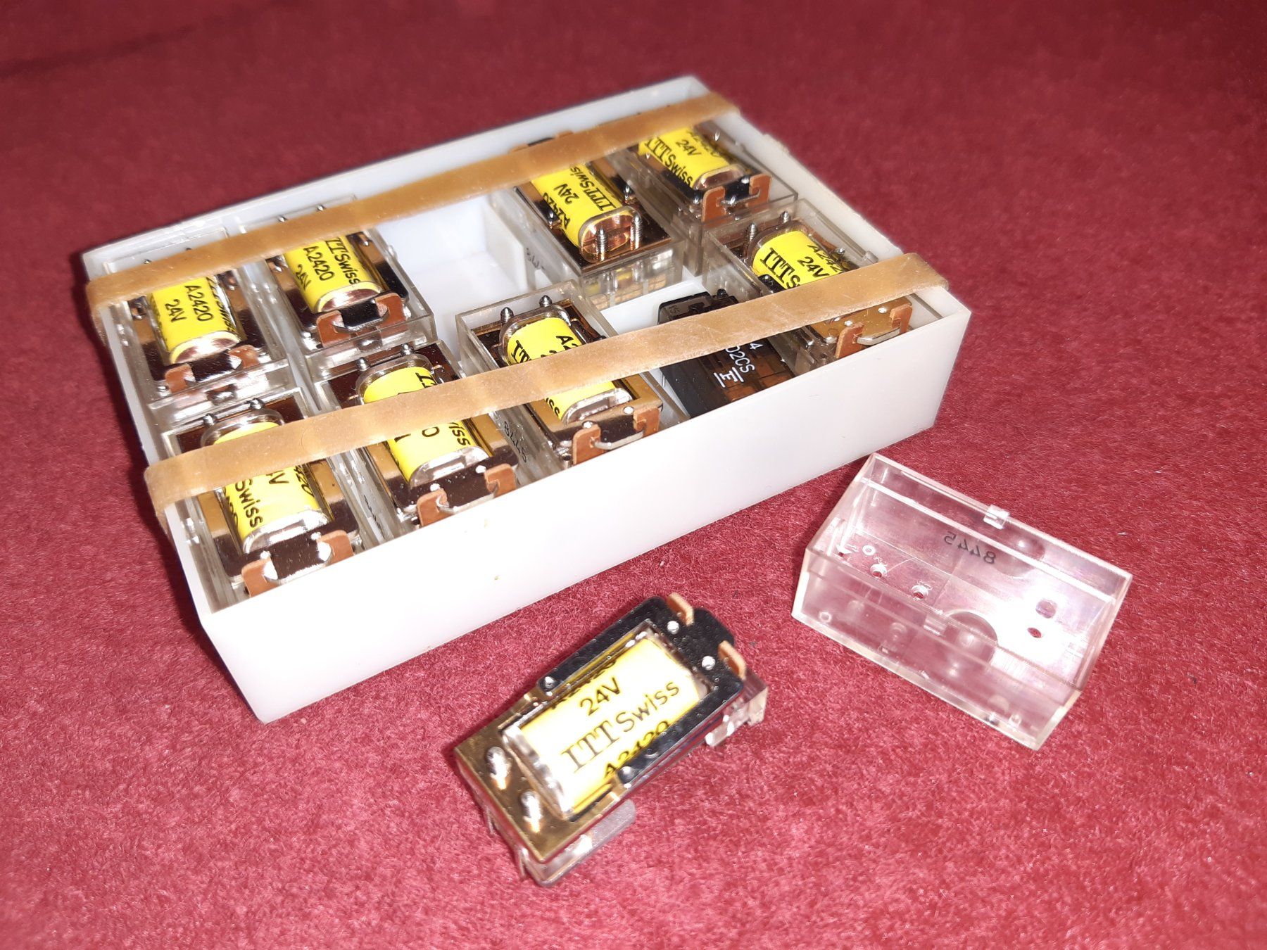 Componenti elettronici: Posten 24V Relais (scheinen NEU zu sein!) – Usato da Lohn-Ammannsegg venduto da Molch7 1