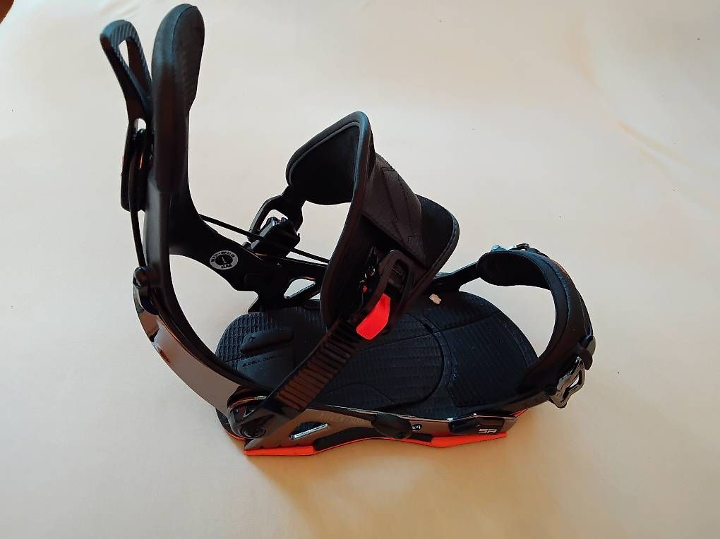 Attacchi: Snowboardbindung SP Mountain Adventure, Multientry, fast neu – Usato da Zürich venduto da NoGutsNoGlory