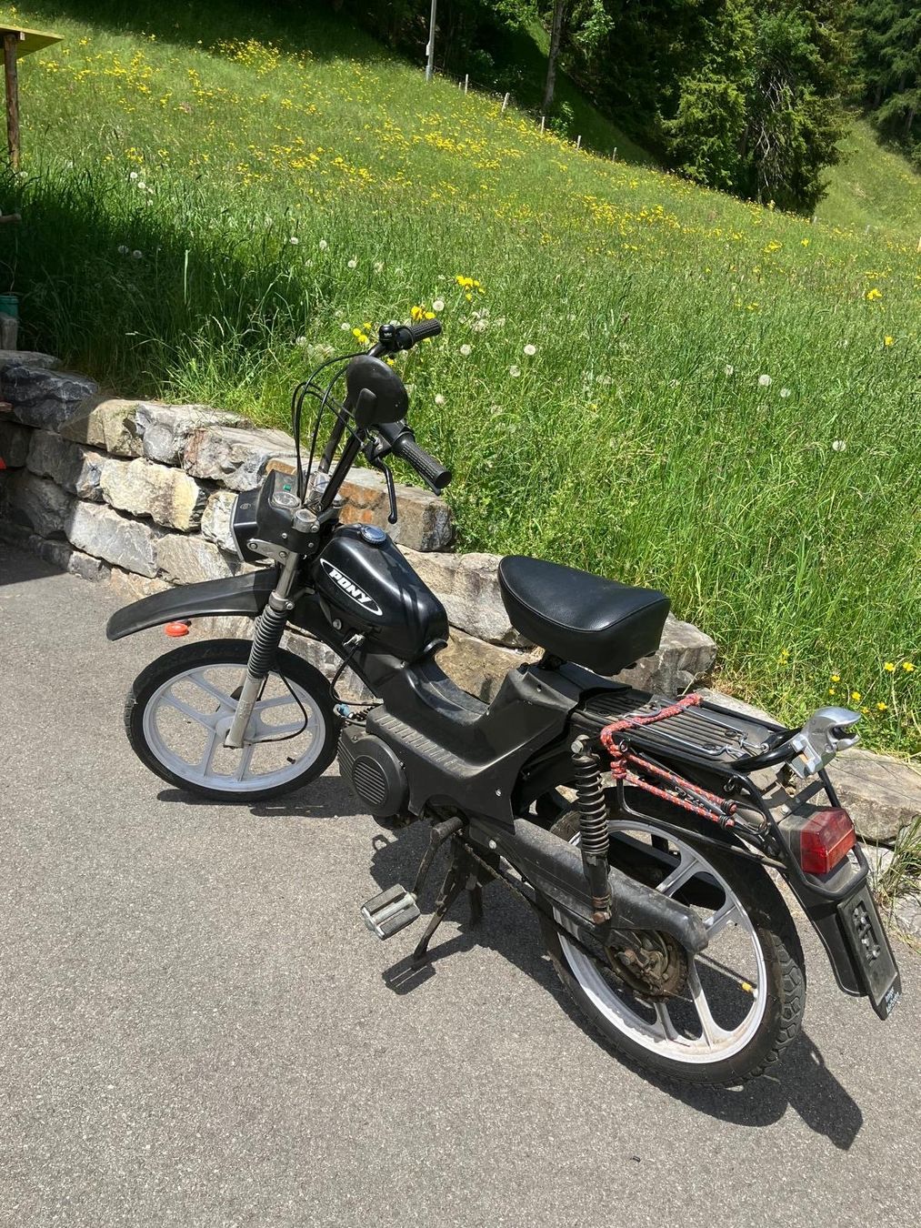 Pony Mofas: Mofa Pony 521 Cross – Gebraucht aus Adelboden von BeatriceMaurer