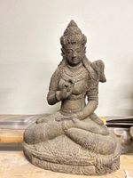 Dewa  Fruchtbarkeit Göttin Indien Stein Skulptur