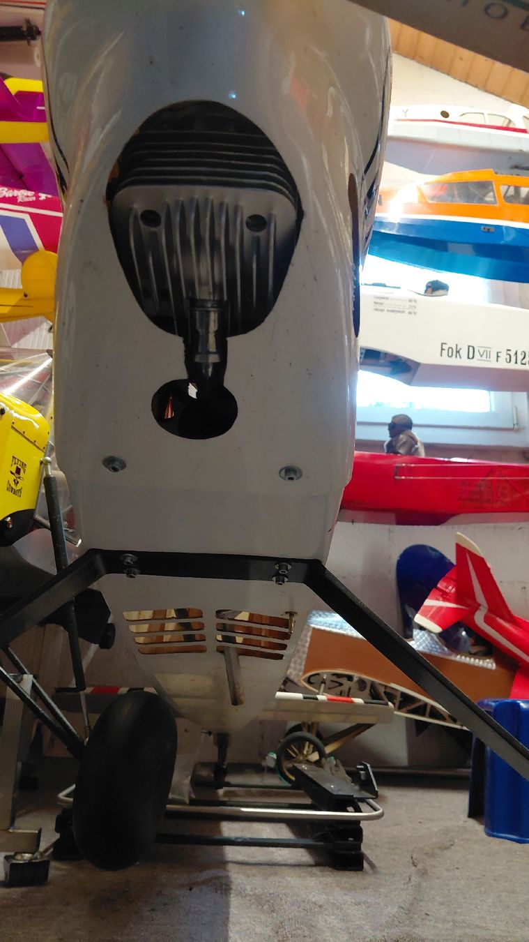 Modellismo RC: Skywolf von Hebu – Usato da Waltenschwil venduto da Maddog6 2