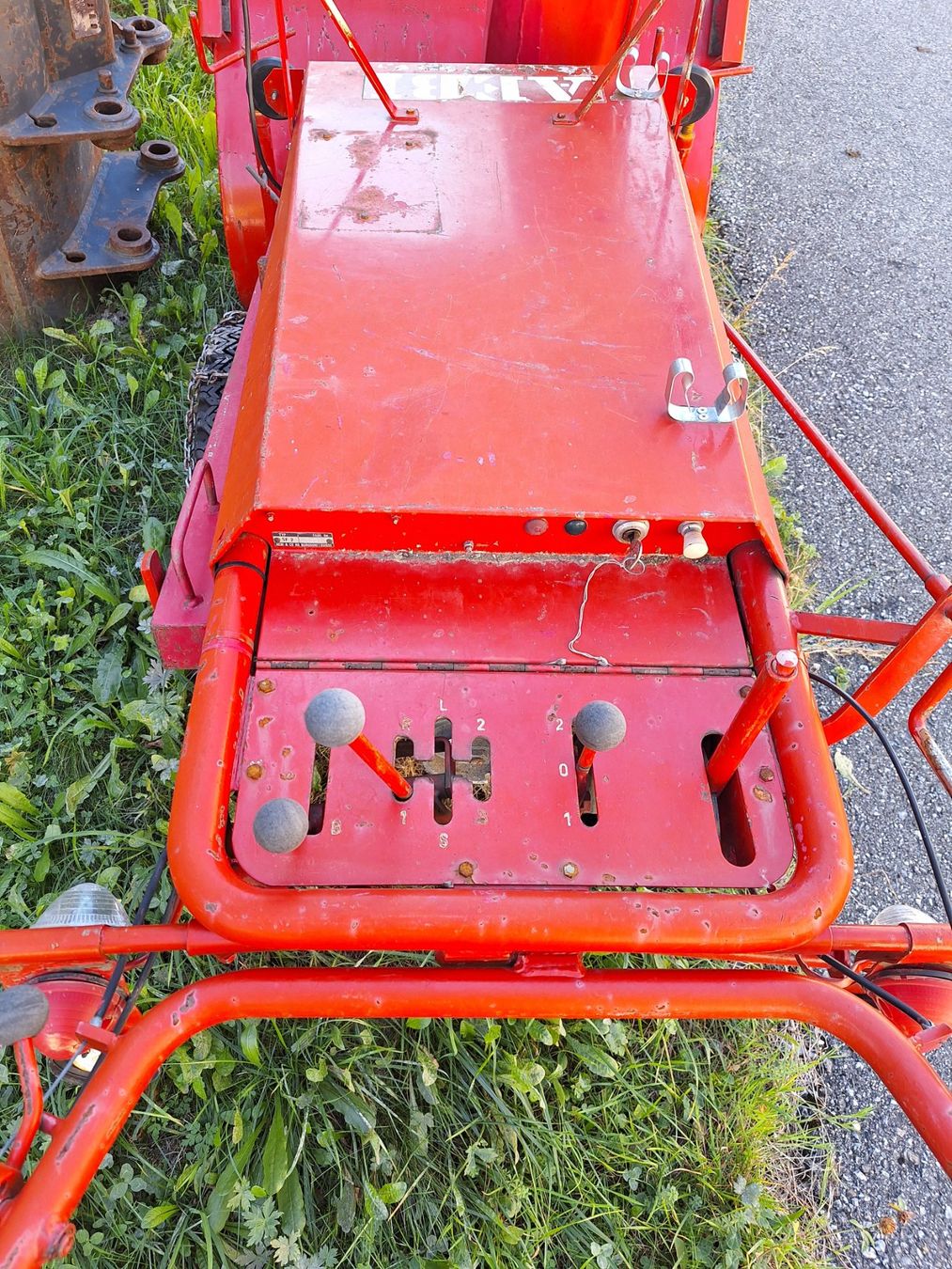 Aebi Toutes les machines: Schneefräse Aebi SF 2 – Défectueux à Chur par J2000 2