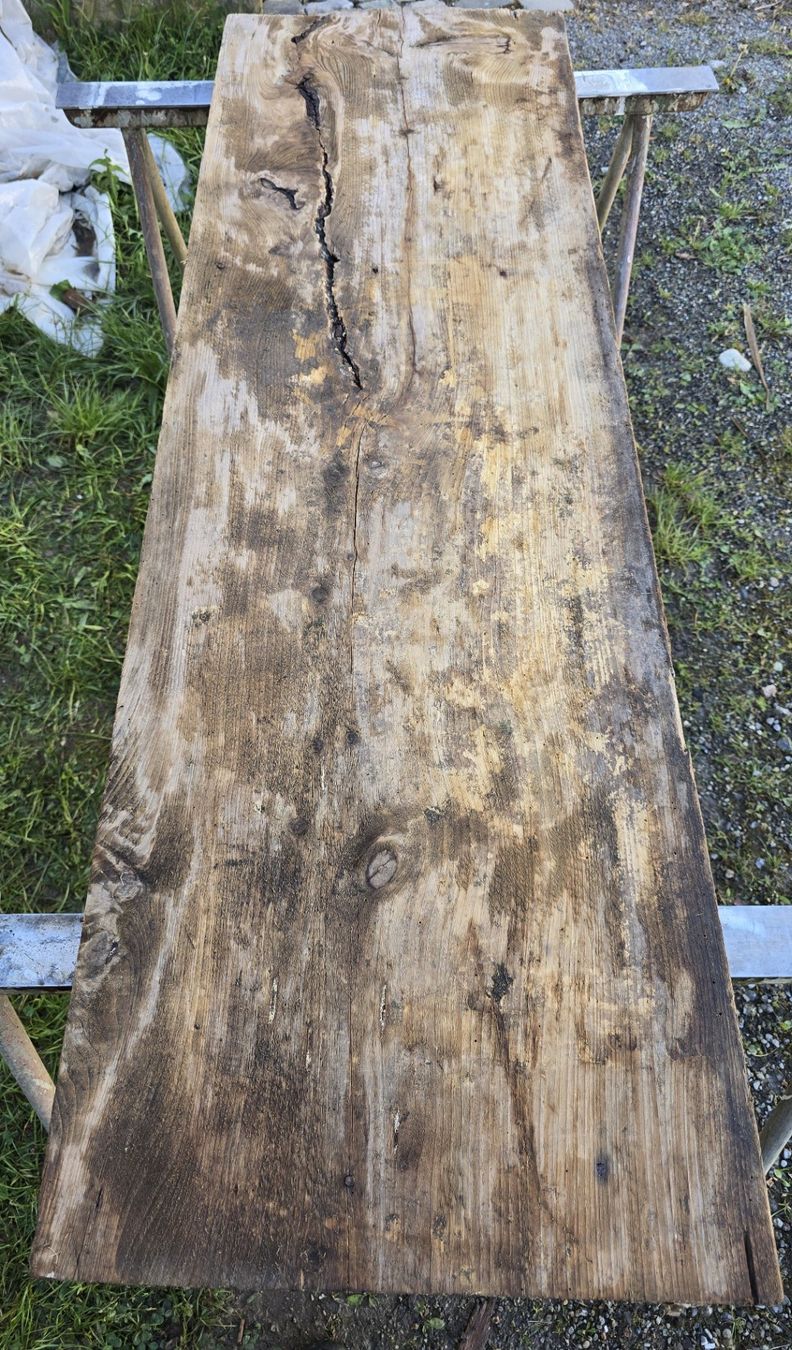 Articoli in legno: Altes Holzbrett  – Usato da Rorschacherberg venduto da snOOpydOg11 1