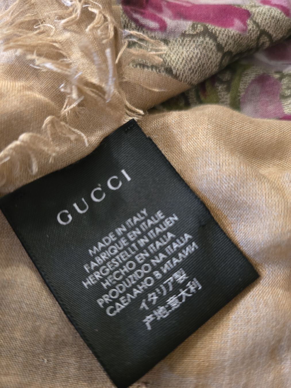 Gucci Foulard & Sciarpe: Gucci Schal – Usato da Gattikon venduto da lavric_d 1