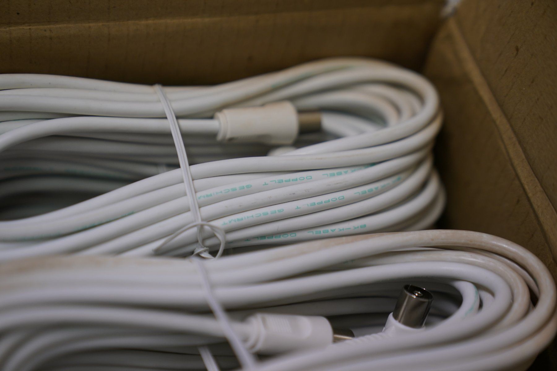 Cavi: 25x Koaxialkabel 7,5m NEU – Nuovo (secondo la descrizione) da Hochdorf venduto da av-electronics 4