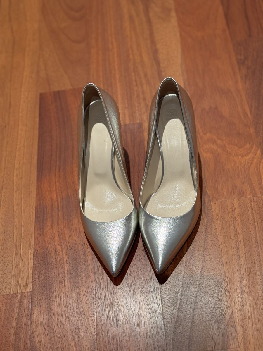 Navyboot Scarpe da donna: Pumps Grösse 40 Navyboot silber – Usato da Pfäffikon ZH venduto da Korinschen