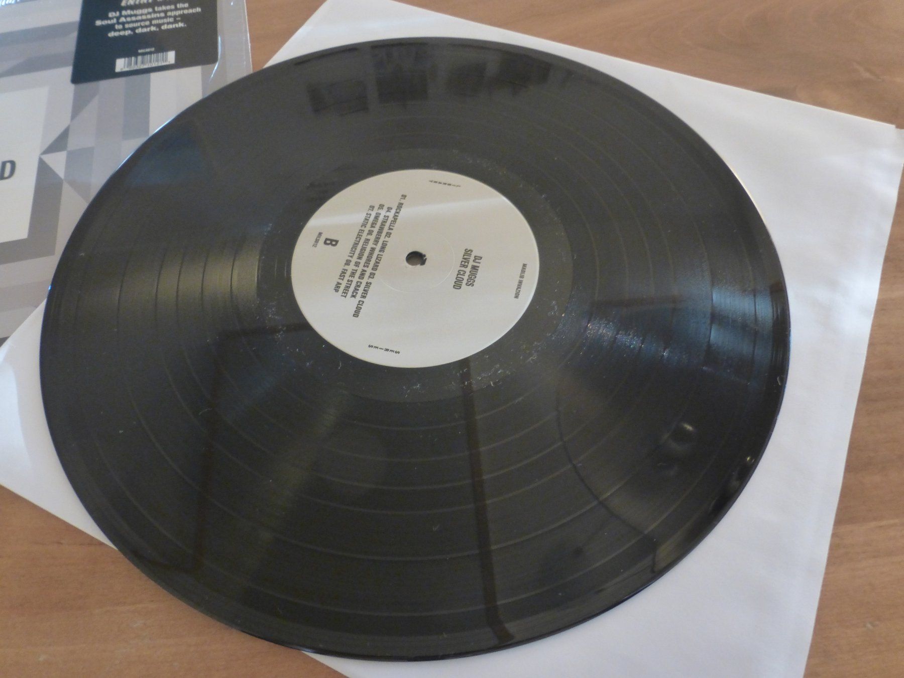 Dischi in vinile: DJ Muggs Silver Clouds Vinyl LP – Usato da Zumikon venduto da psisound 3