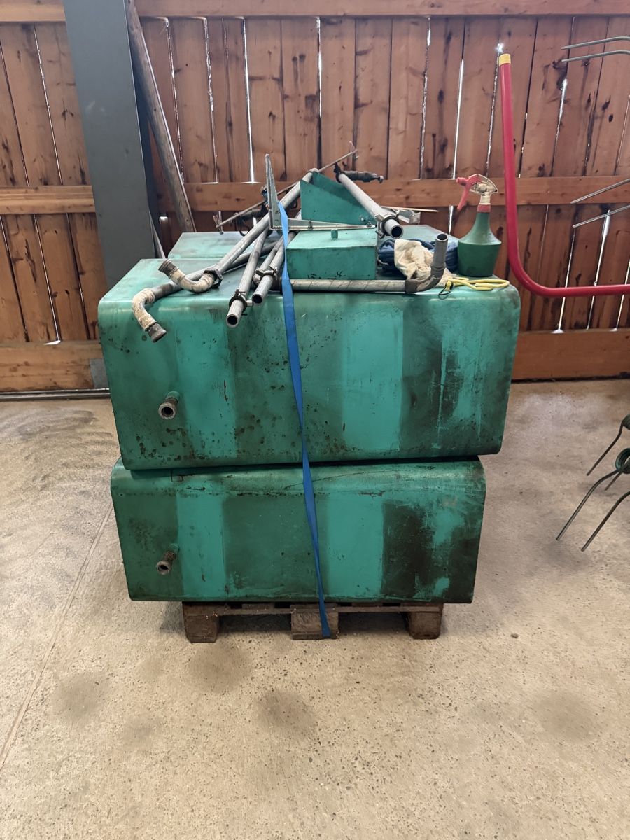 Öl und Additive: Öelbar 4x 200 Liter – Gebraucht aus Märstetten von Skoe 3