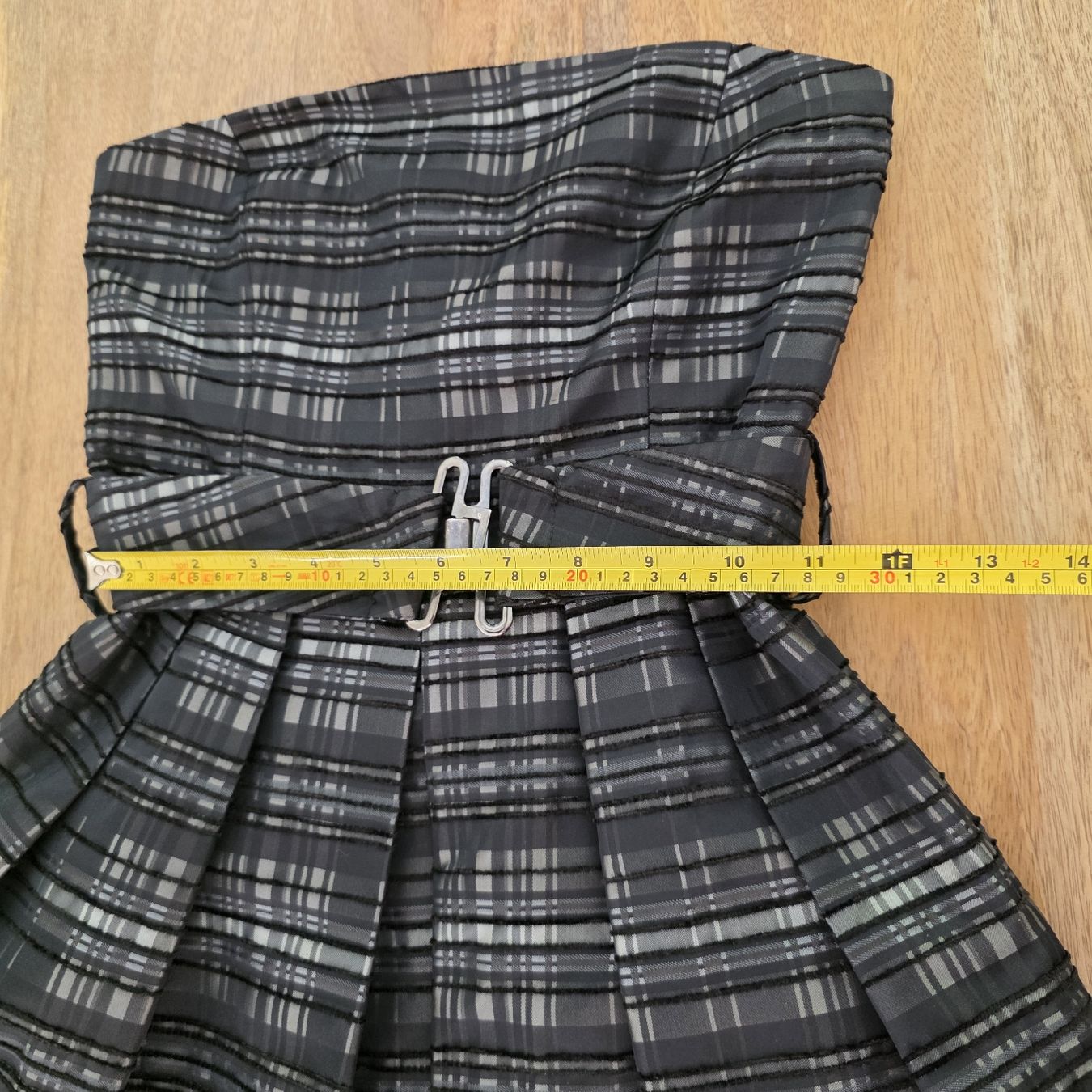 Zara Vestiti: Zara Basic Kleid, XS, Trägerlos, Karomuster, Sommer Hit! – Nuovo (secondo la descrizione) da Rheinsulz venduto da Gilea 6