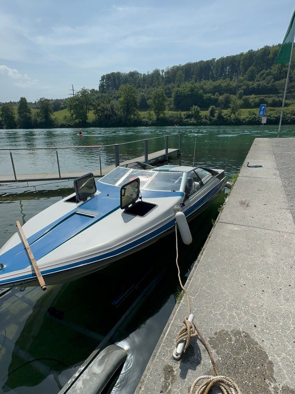 Barche: Schiff Motorboot MFK 11.2024 – Usato da Oensingen venduto da cifcik 1