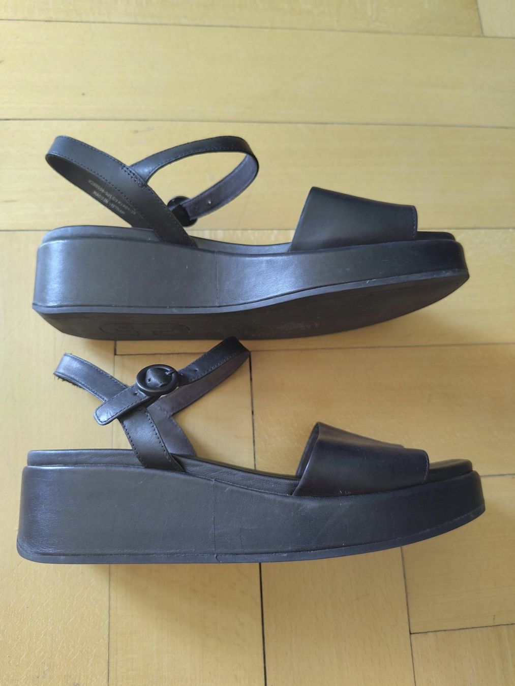 Camper Chaussures femmes: Sandalen Camper schwarz Gr. 41 – D'occasion à Bern par giebi 1