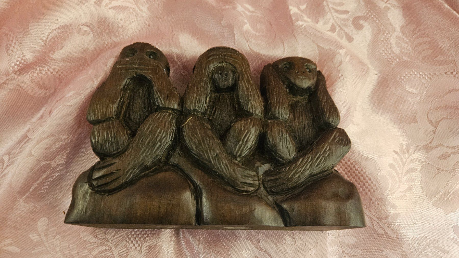 Statuette: Statua di legno "tre scimmiette" – Usato da Melano venduto da H-Sara