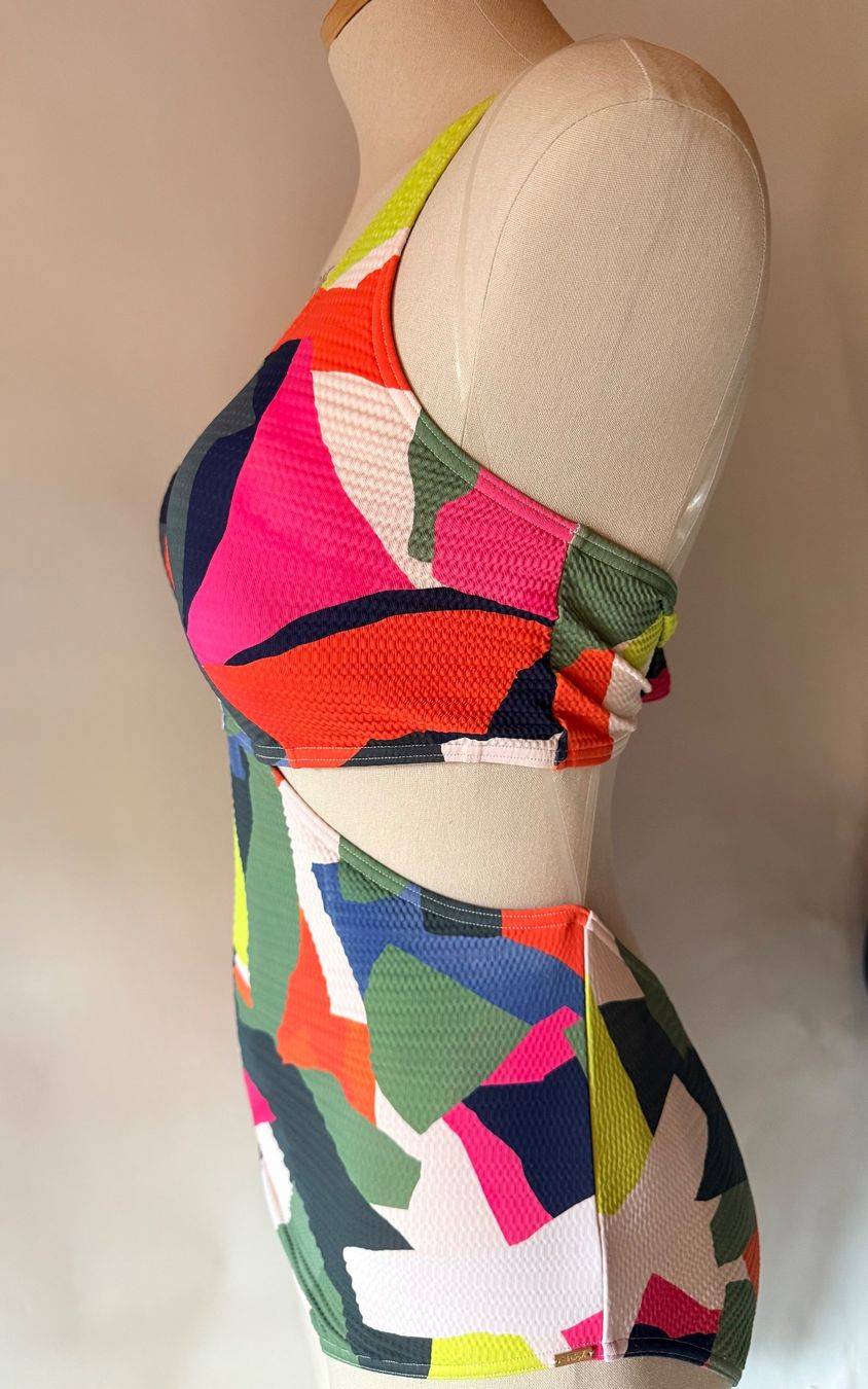 Triumph Costumi da bagno & Bikini: TRIUMPH, Badekleid SUMMER EXPRESSION, Grösse 42D, Mehrfarbig – Nuovo e nell'imballaggio originale da Rudolfstetten venduto da gst_g7xl 1