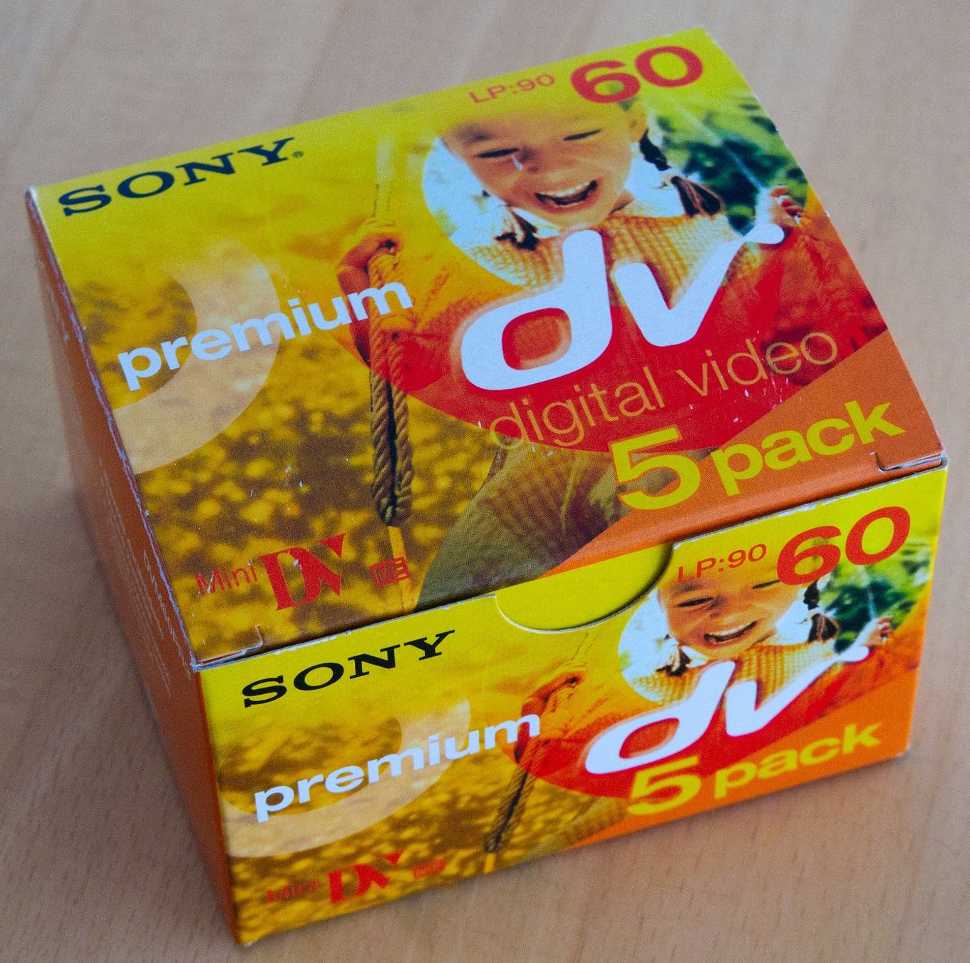 Cassette vuote: Sony Mini DV DVM60PR3  LP:90 – Nuovo e nell'imballaggio originale da Rüti ZH venduto da Noldisax