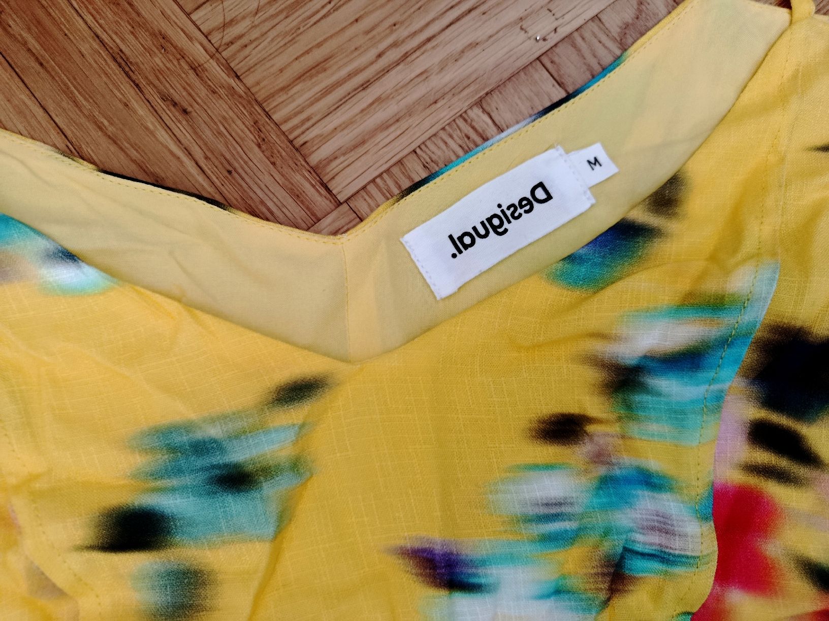 Desigual Tops: Haut Desigual taille M – Gebraucht aus Les Acacias von Dame_Shakti 1