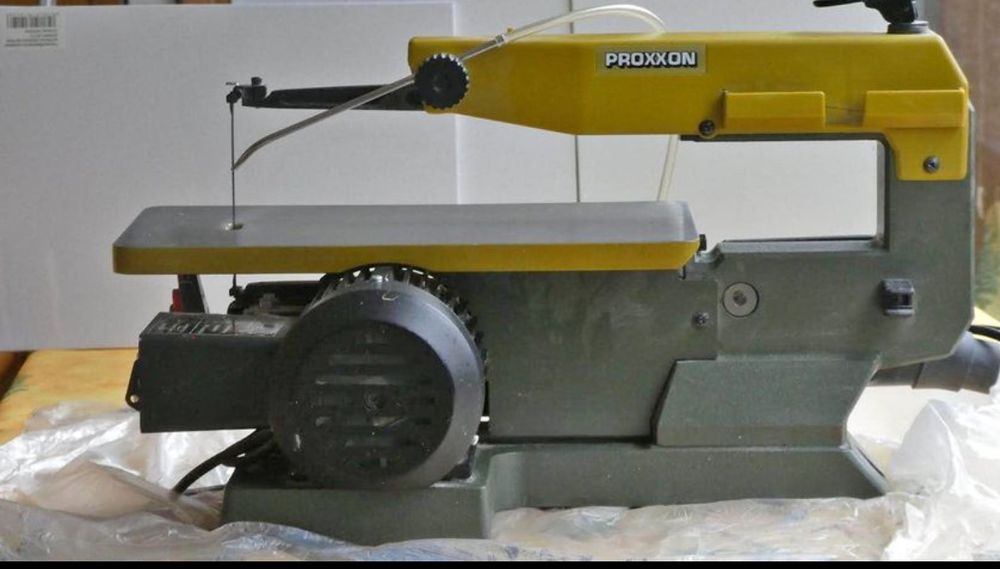 Scie Sauteuse Proxxon STS/E - Neuve - Coupe Courbe + Lames - Électrique