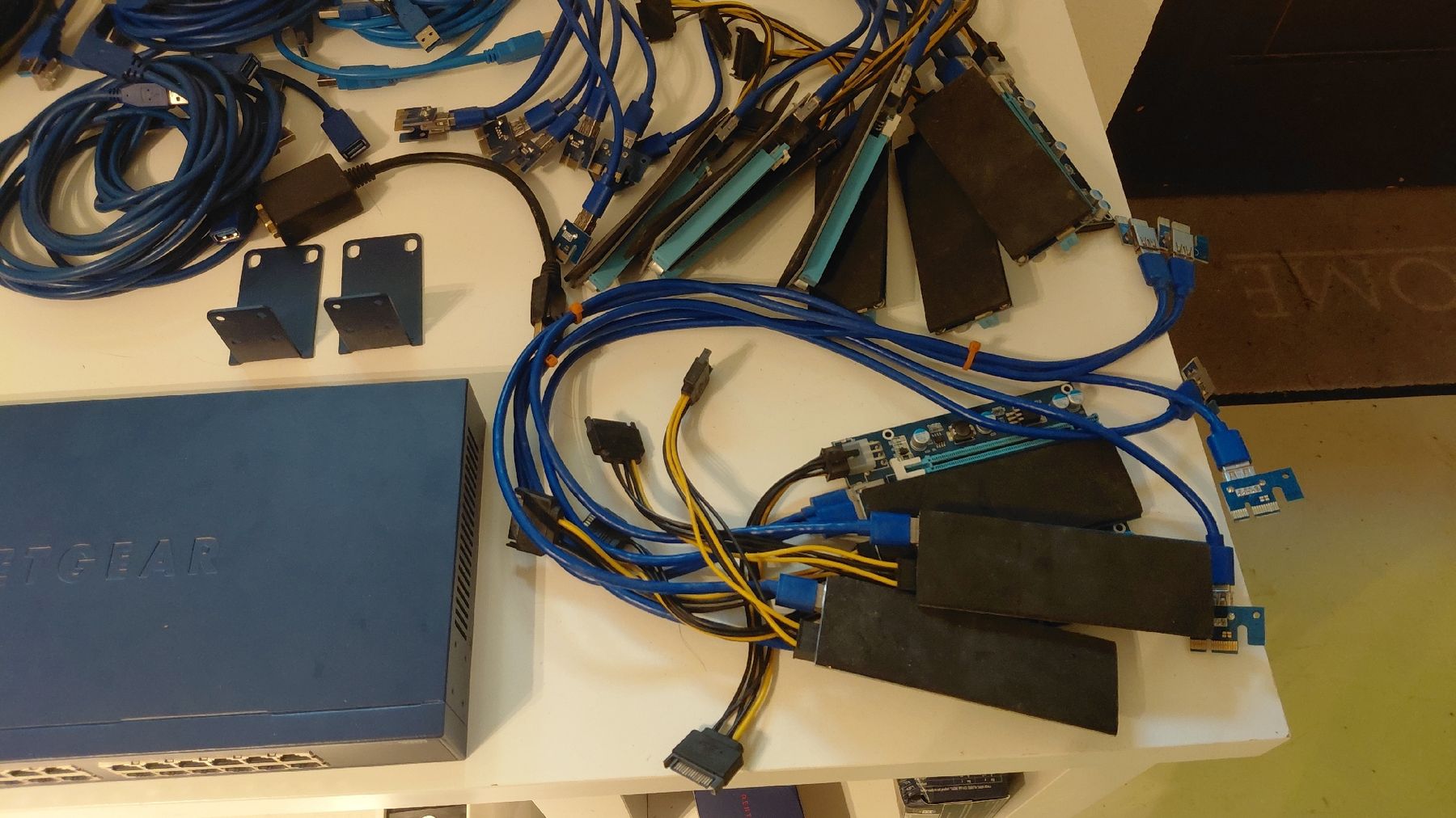 Coin Miner: Mining Rig Komponenten Bundle - Großes Lot – Gebraucht aus Basel von flash_sales 1