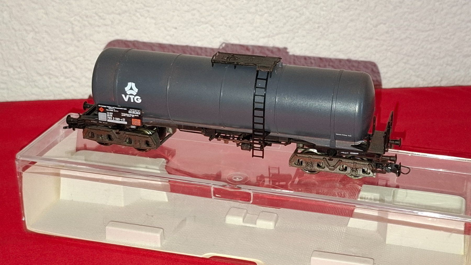 Fleischmann Modelleisenbahnen: Fleischmann : 14 Kesselwagen der VTG – Neu (gemäss Beschreibung) aus Märwil von Siebenzipfel 1