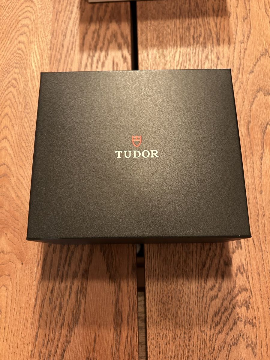 Scatole porta orologi: Tudor Box  – Nuovo e nell'imballaggio originale da Baar venduto da mic_8hzn 1
