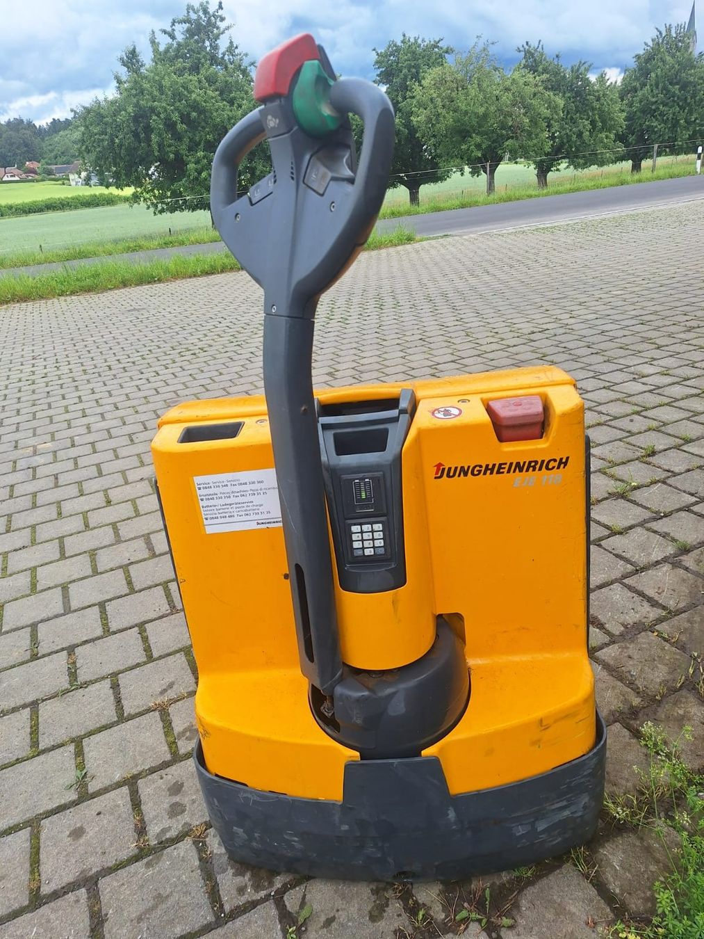 Jungheinrich Carrelli elevatori e a forche: Jungheinrich EJE 118 – Usato da Bünzen venduto da abtah1 2