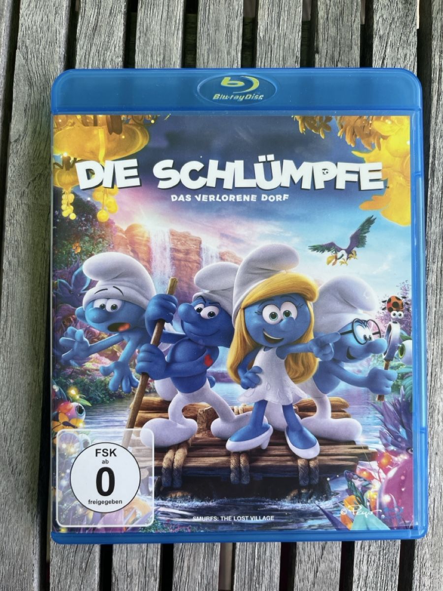Tutti i DVDs: Bluray Die Schlümpfe - das verlorene Dorf – Usato da Winterthur venduto da Sabbia99