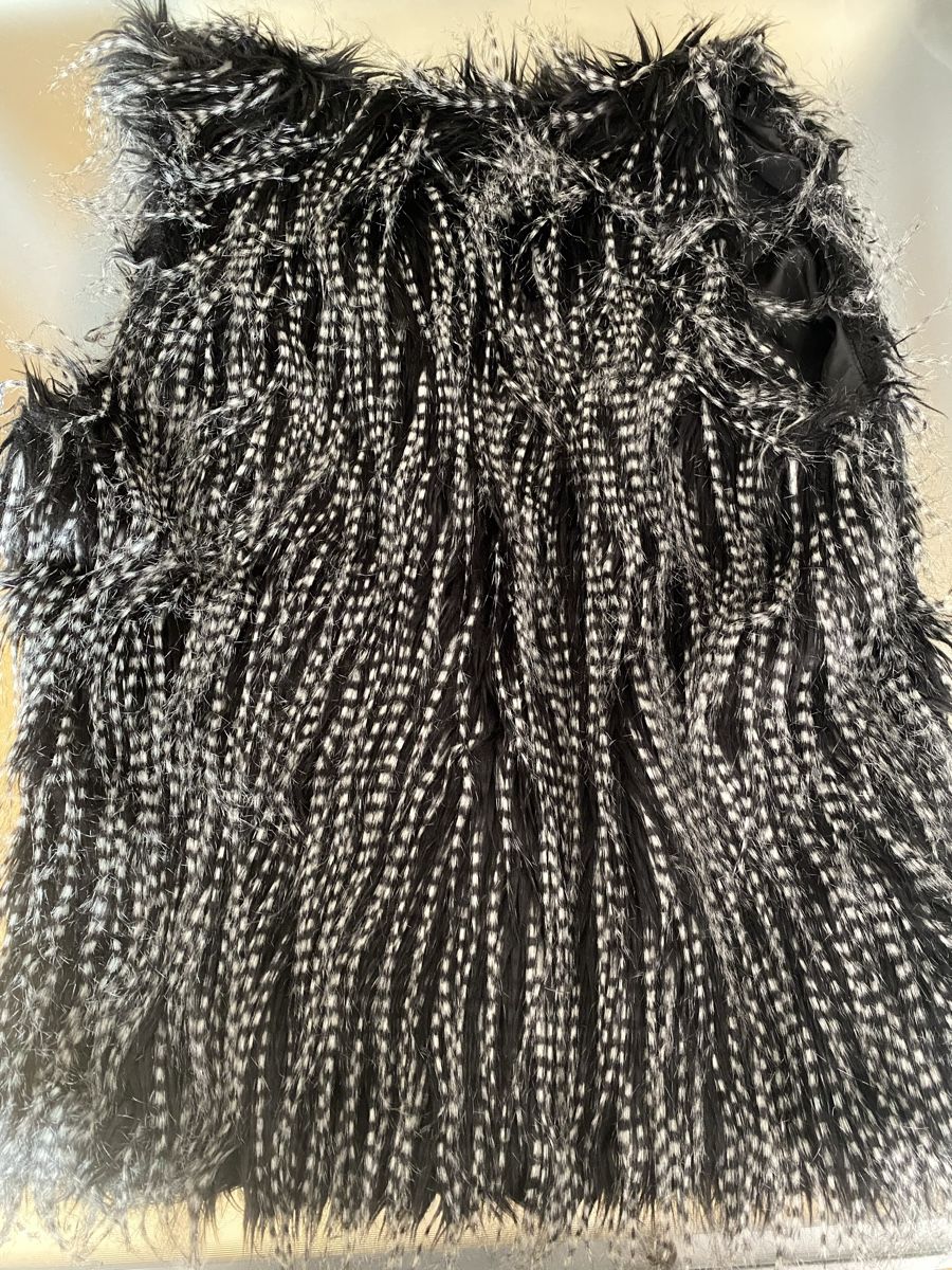 Vero Moda Gilets: Kunstfellweste  – Neuf (Voir description) à St. Margrethen SG par lar_8z5g 1