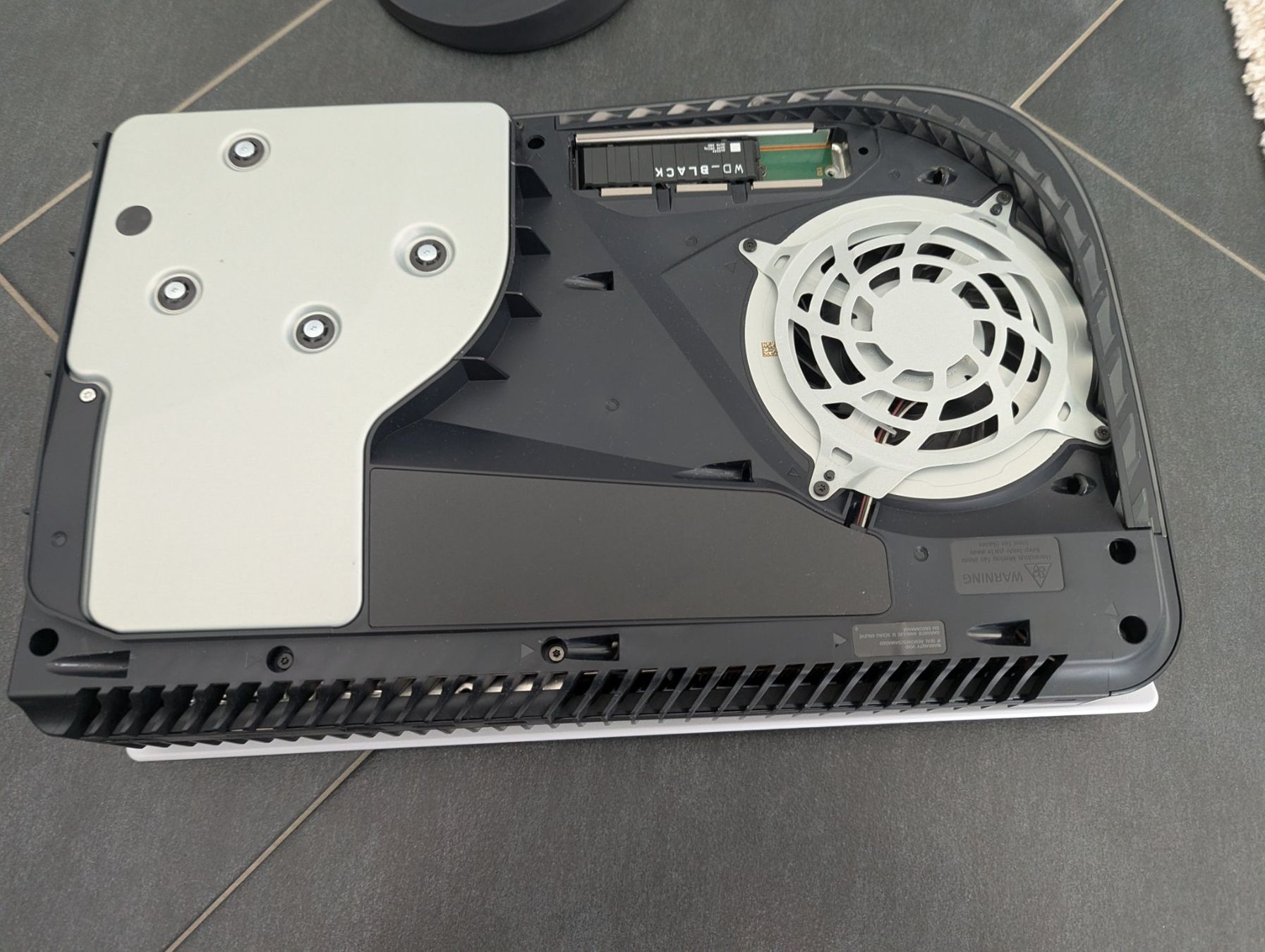 Sony Consoles: PS5 Disc Version mit 2TB SSD – D'occasion à Bellikon par ArcherS. 4