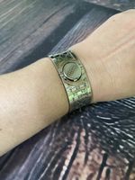 Gucci Bracciale  largo  con Logo, Stile Inconfondibile ✨