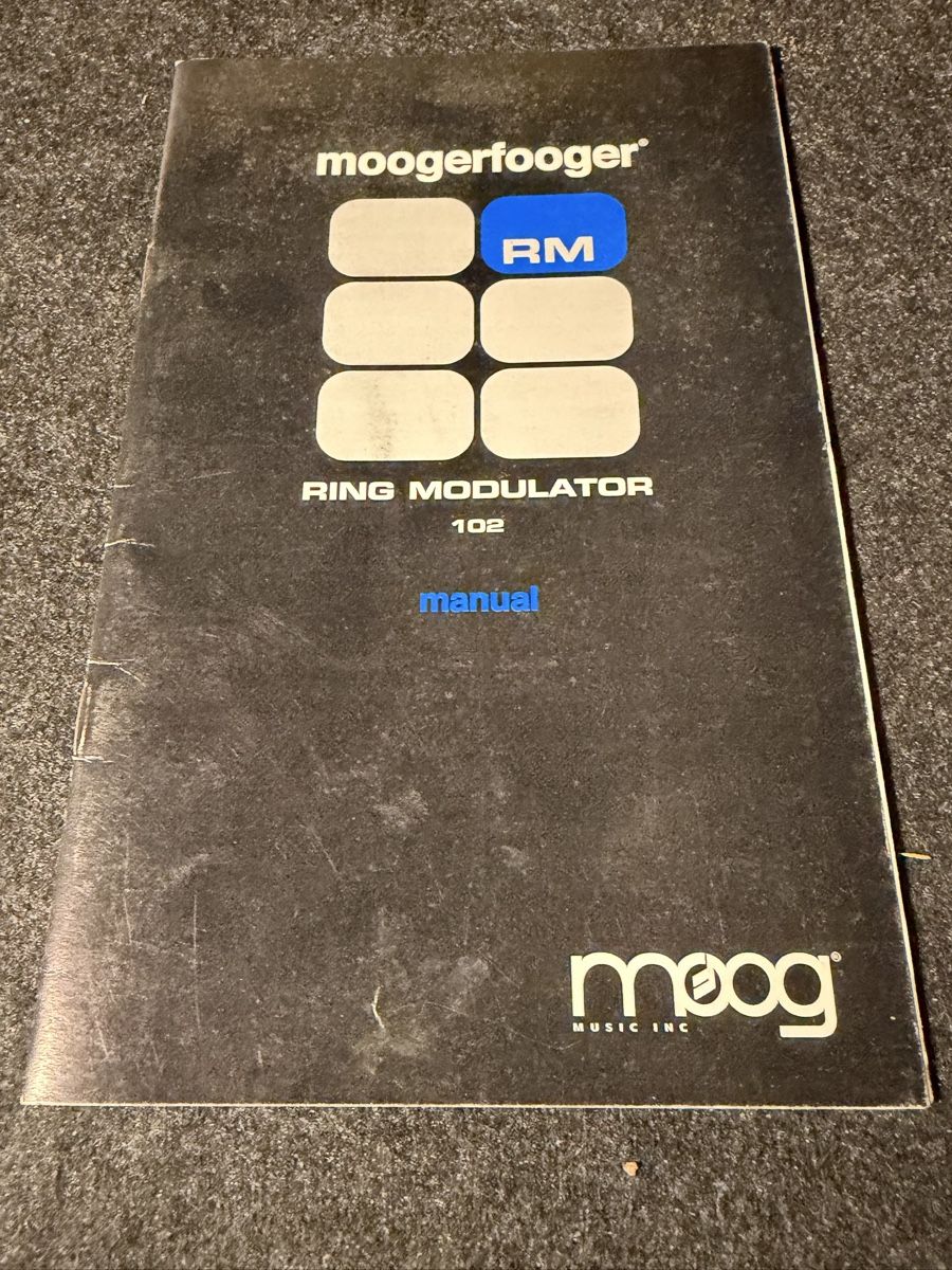 Moog Musikinstrumente: Manuel utilisateur Moog Moogerfooger Ring Modulator 102 – Gebraucht aus fey von Caductilometre