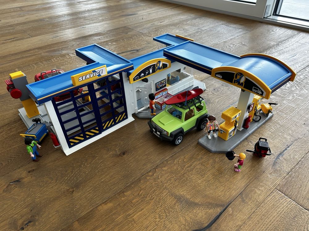 Tankstelle Mit Werkstatt