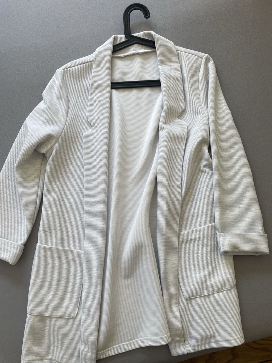 Giacche: Blazer – Usato da Tumegl/Tomils venduto da tiger358