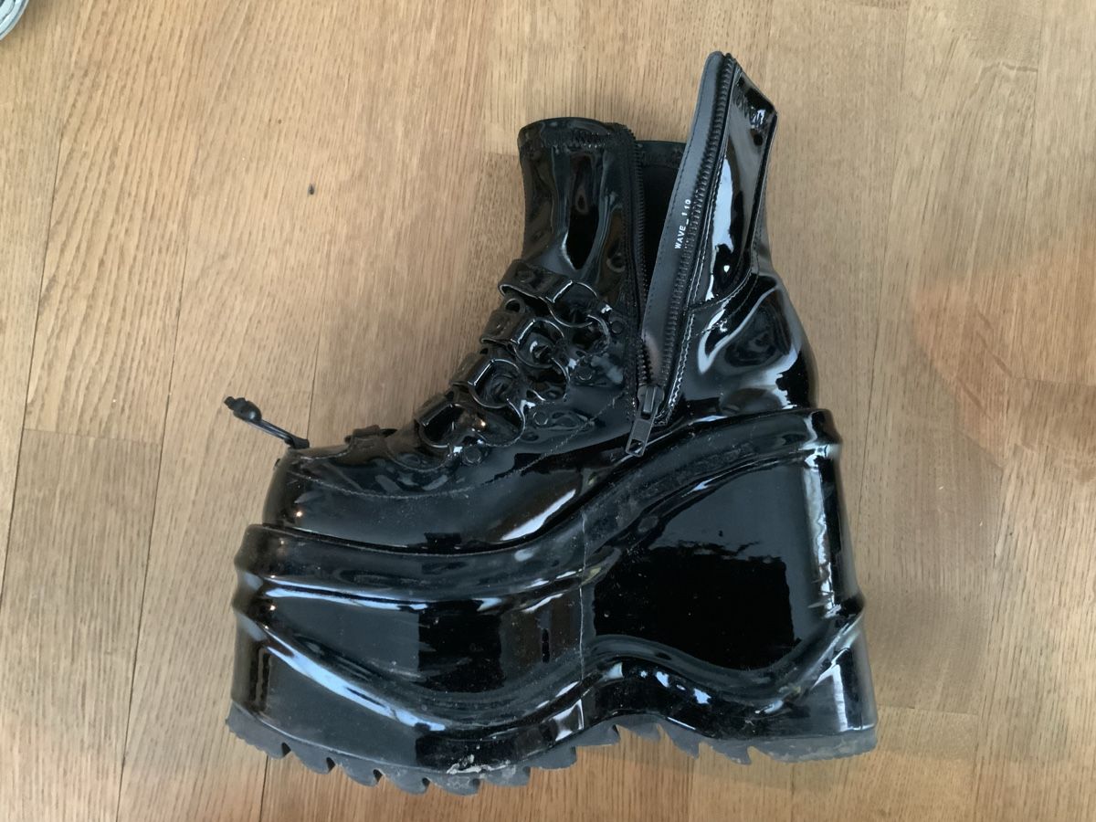 Chaussures femmes: Demoniacult Wave 110, Grösse 39 – D'occasion à Domat/Ems par scarnuz1 1