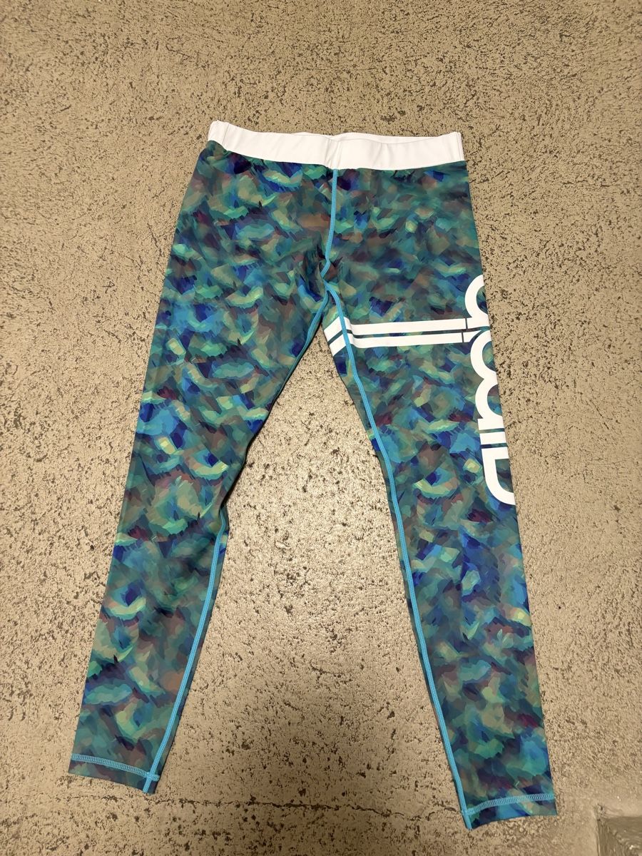Leggings: Damen Leggins,Gr.M – Usato da Winterthur venduto da Nena222