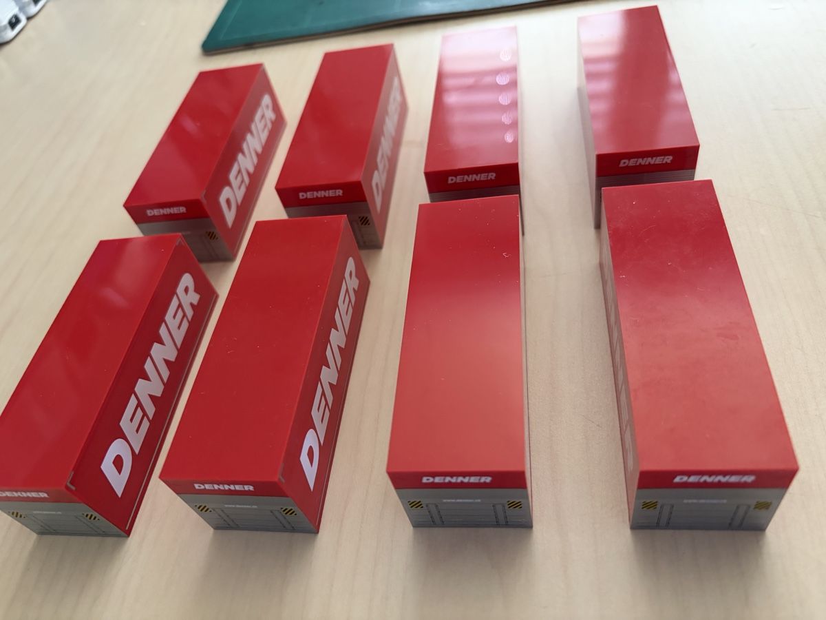 Herpa Modellini d'auto: 8 x Denner Koffer – Nuovo (secondo la descrizione) da Felben-Wellhausen venduto da Mobil01 2