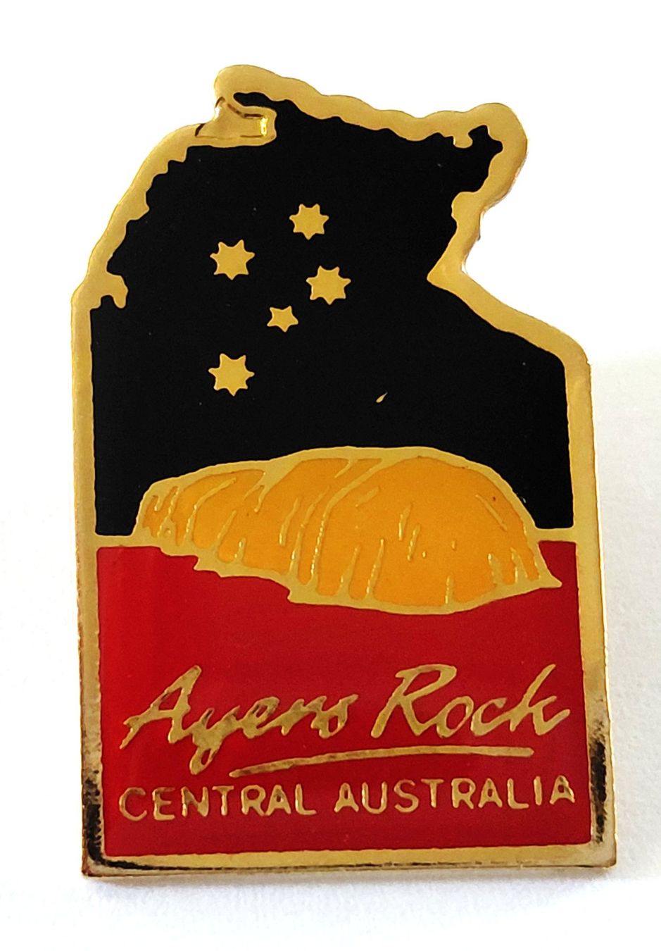 Plaquettes & Badges: PIN Ayers Rock Australien – D'occasion à Luzern par qualifair