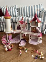 Playmobil Schloss mit Kutsche und Zubehör
