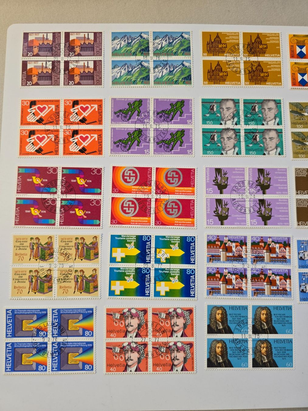 Tutti i francobolli: (687) 23 4er Blöcke mit Ersttagsstempel mit Gratisbeilage – Usato da Schwarzhäusern venduto da Inot3 1