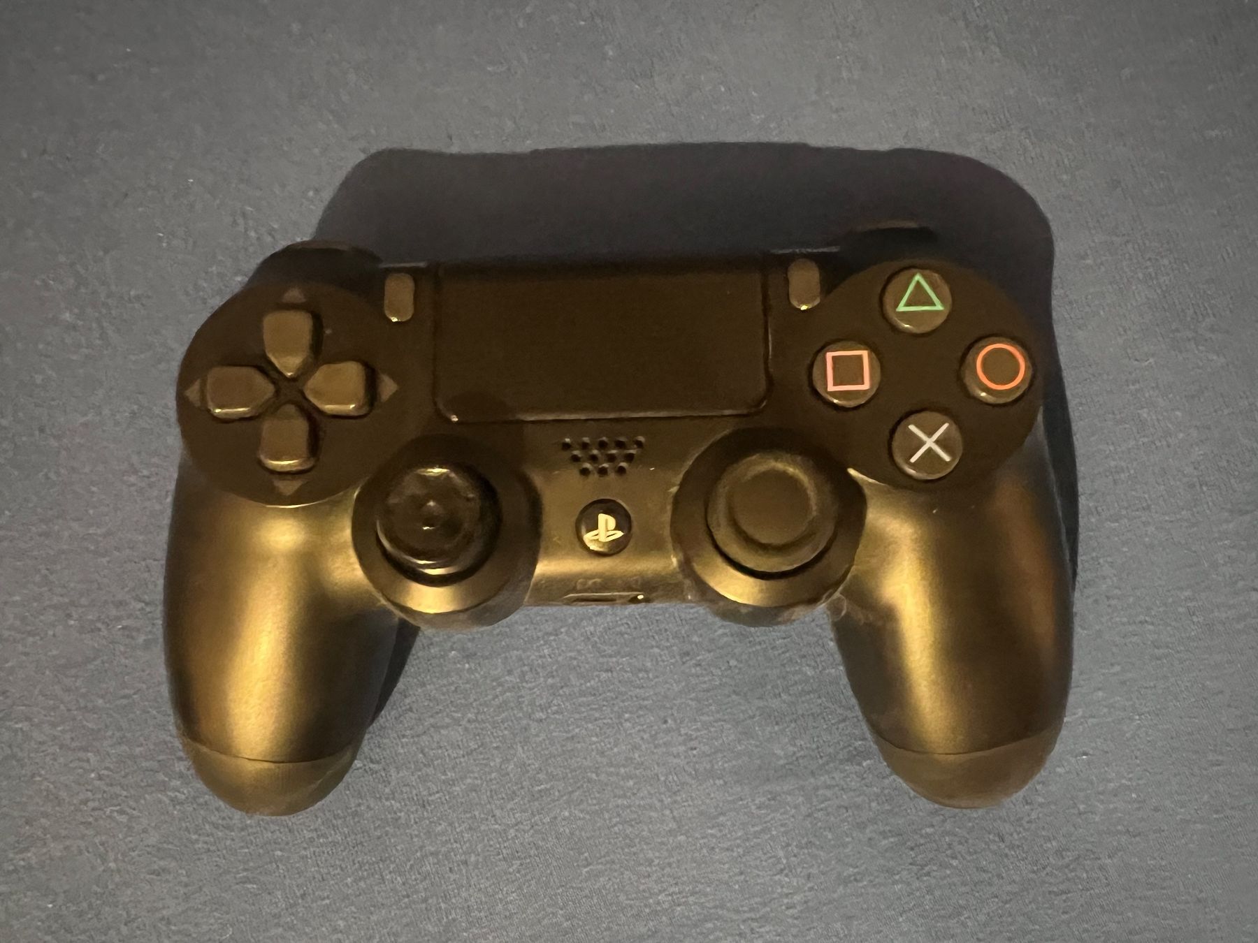 Sony Konsolen: Sony PS4 Pro - 1TB – Gebraucht aus Malans GR von Capricorn693 4