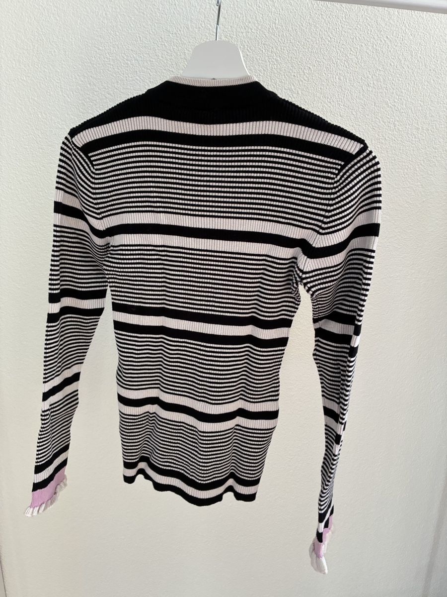 Maglioni & Felpe: Pull rayé noir et blanc taille M bon état – Usato da Zürich venduto da bia_m6bq 2