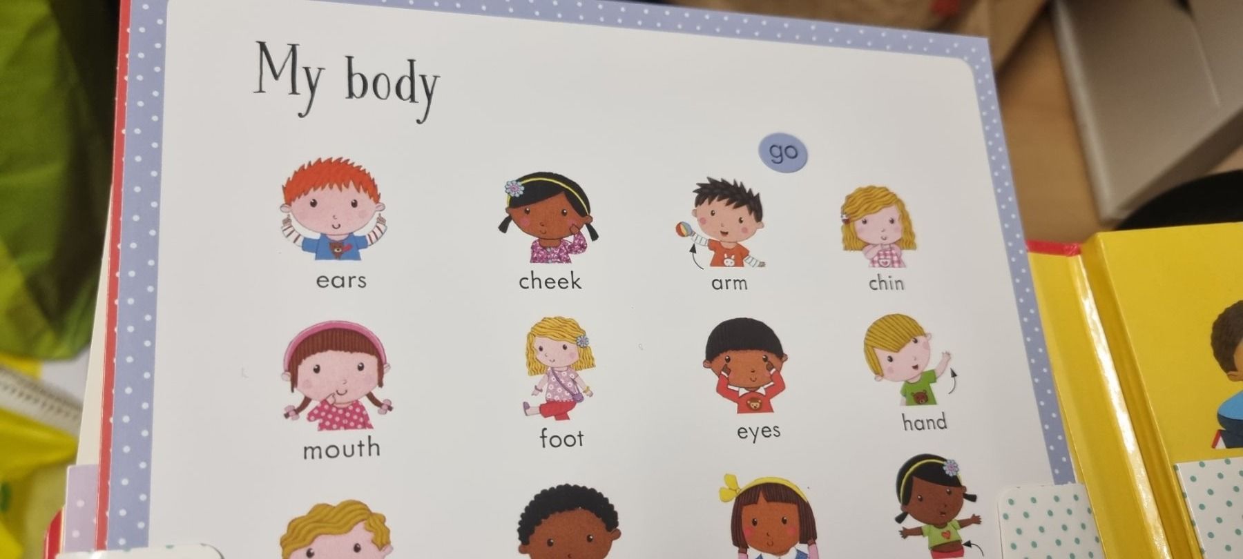 Bücher: USBORNE Listen and learn First English words – Gebraucht aus Subingen von  3