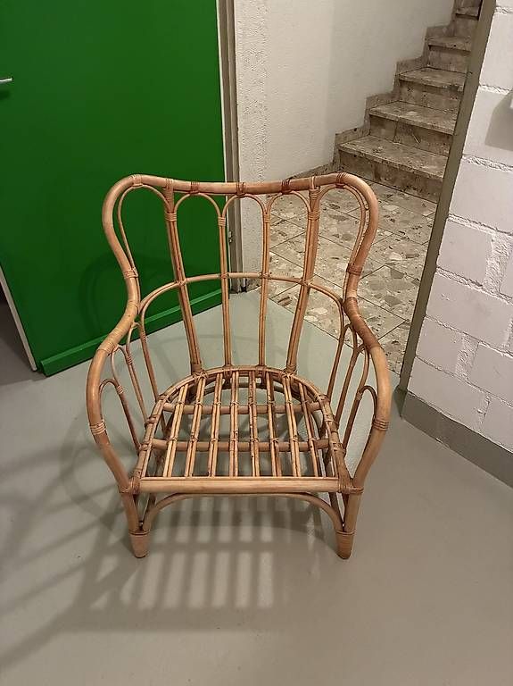 Set di tavolo e panche: Gartenset: Bambustisch + Tisch – Usato da Zürich venduto da renee-z 1