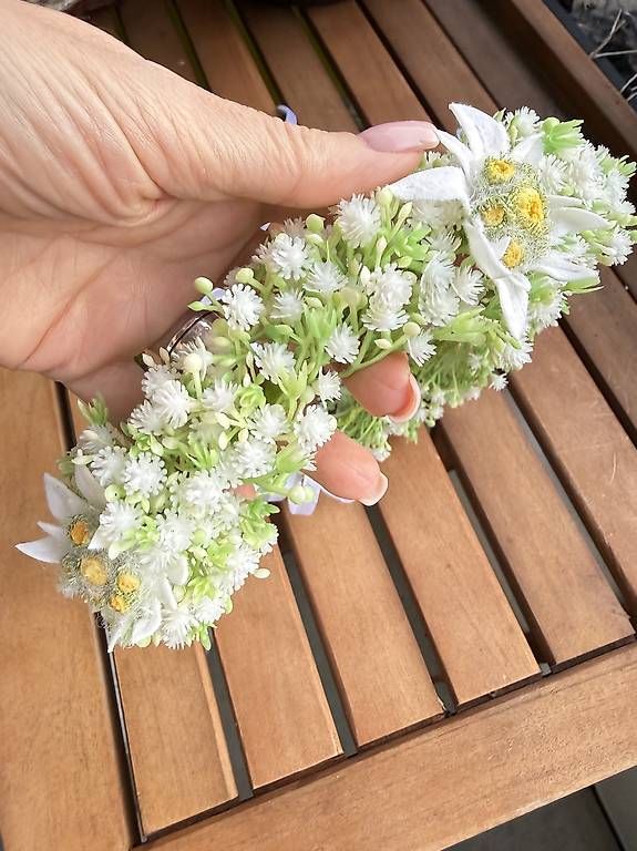 Tutte le decorazioni: Edelweiss Blumenkranz Handarbeit – Usato da Thalwil venduto da han_2b8c 4