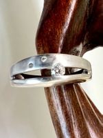 Modernistischer Silberring 925 mit schwebendem Zirkonia G57