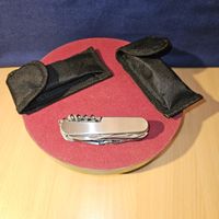Messer mit Etuis - Top Zustand! Neu